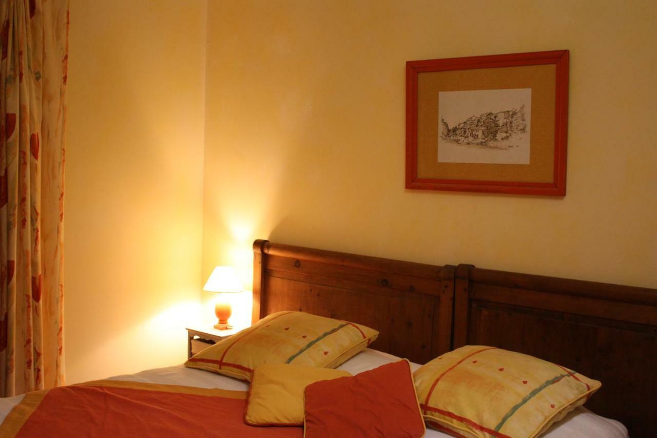 Bed and Breakfast Domaine De "Creva-Tinas" Mailhac Zimmer foto